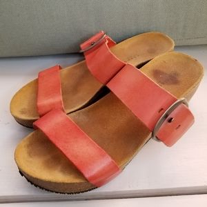 Lola Sabbia for Eric Michael Salmon Leather